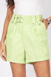 Short de Alfaiataria com Detalhes
