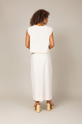 Conjunto Saia Midi com Blusa em Malha