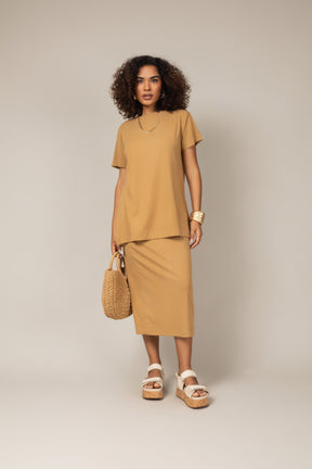 Conjunto Canelado Blusa e Saia Midi