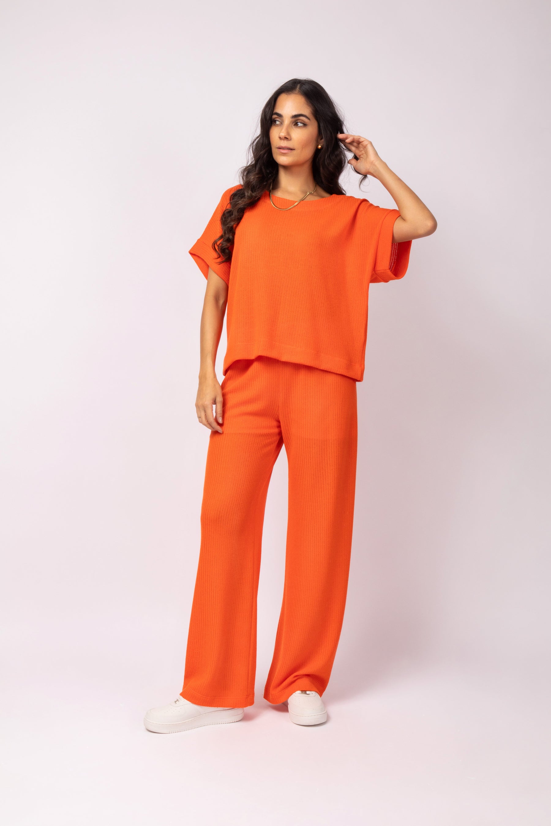 Conjunto de Blusa com Calça em Malha