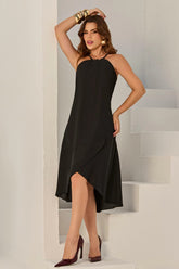 Vestido Midi em Crepe London com Alça Regulável e Barra Assimétrica