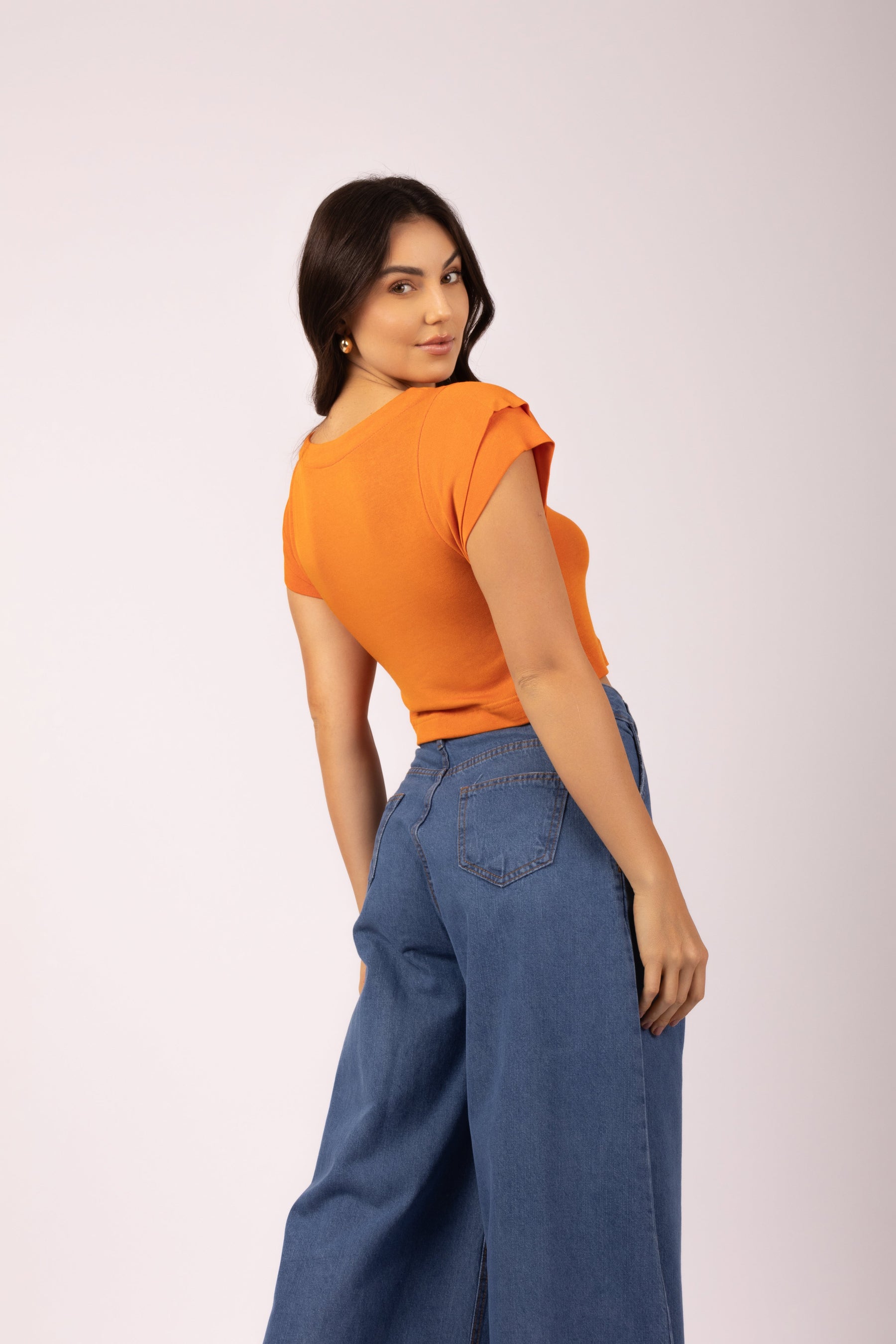 Cropped com Detalhe no Ombro